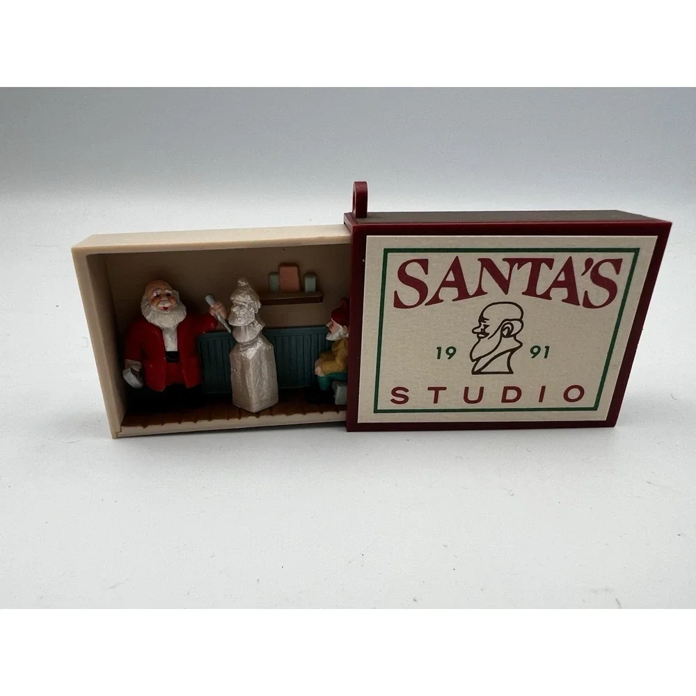 Vintage 1991 Hallmark Christmas Ornament Matchbox Memories Santas Studio‎